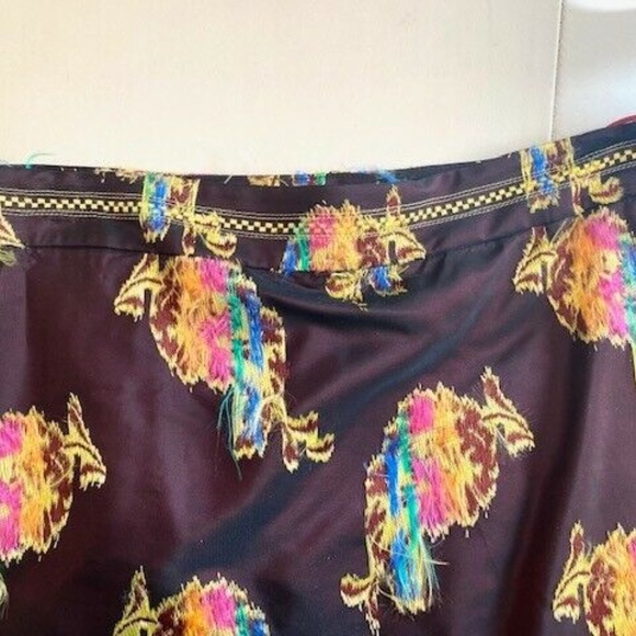 ⭐️sold⭐️Ultra Ozbek Skirt - Eyelash Appliqué & Pockets. - Picture 8 of 10